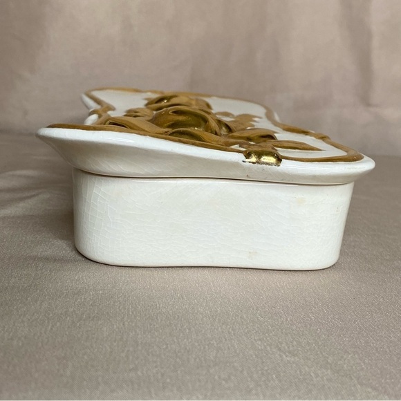 Vintage Jamar Mallory Ceramic Trinket Jewelry Box Gold Trim Roses - Picture 4 of 15